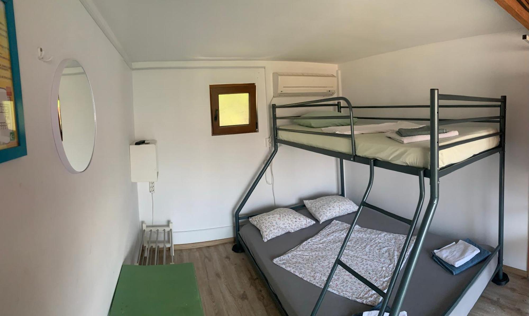 Bazart Vama Veche Hostel Exterior photo